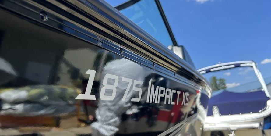 Lund Boats 1875 Impact Sport