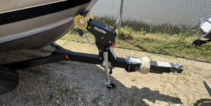 Lund Boats 1875 Impact Sport