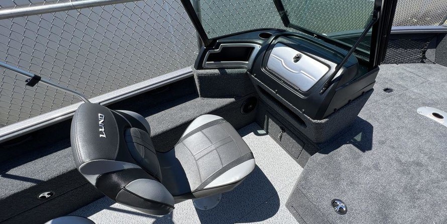 Lund Boats 1875 Impact Sport