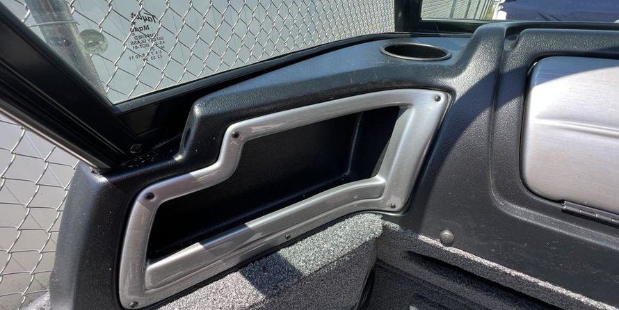 Lund Boats 1875 Impact Sport