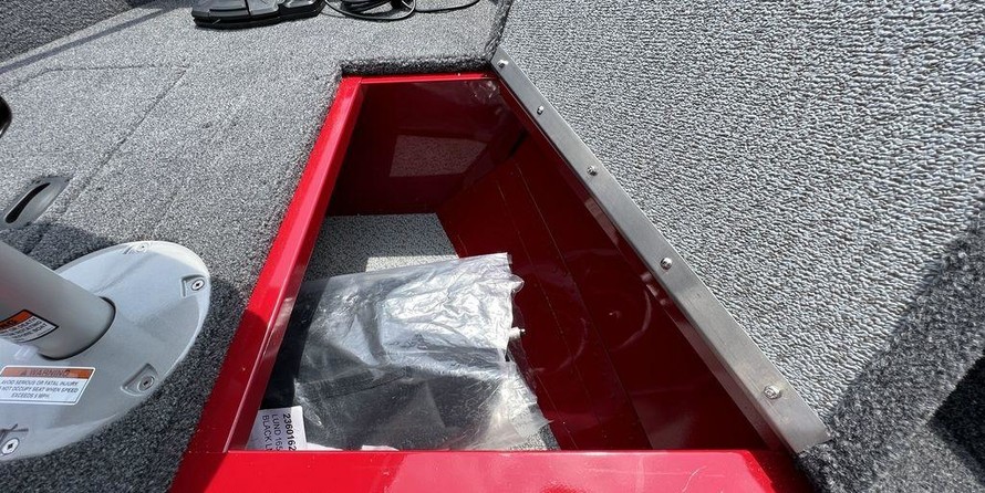 Lund Boats 1650 Rebel XS SS