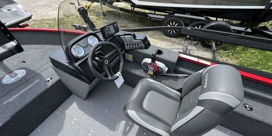 Lund Boats 1650 Rebel XS SS