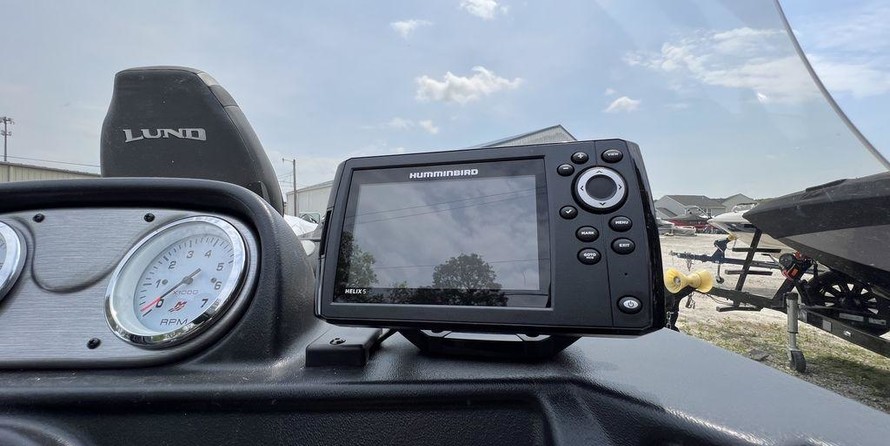 Lund Boats 1650 Rebel XS SS