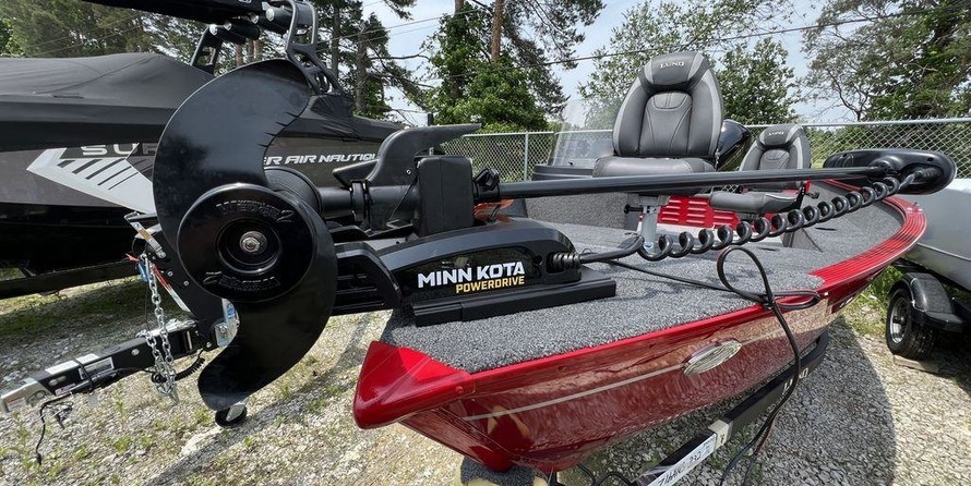 Lund Boats 1650 Rebel XS SS