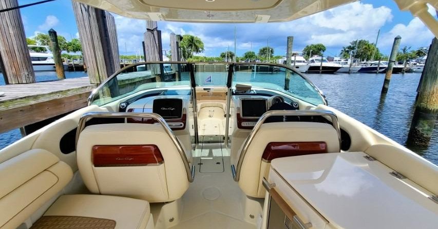 Chris-Craft 31 LAUNCH GT