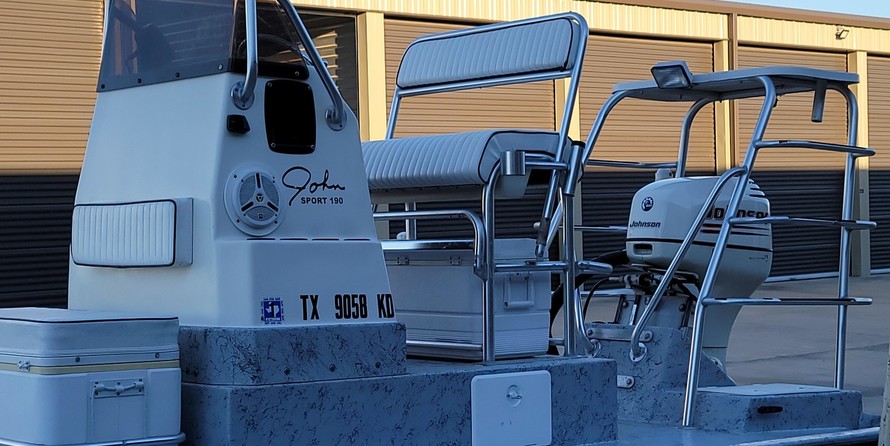 Custom carolina 28 center console