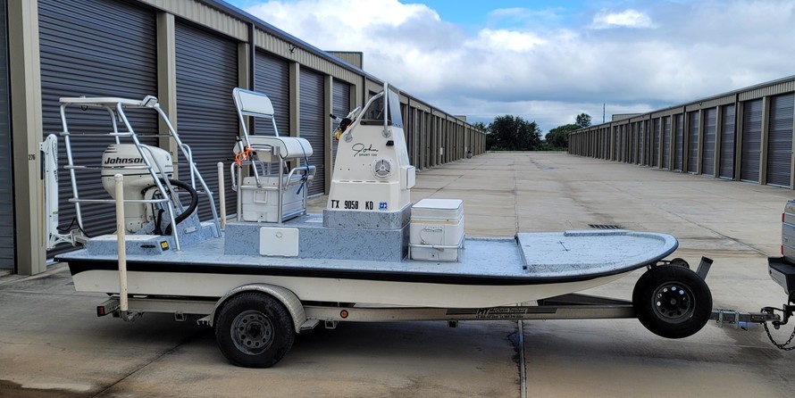 Custom carolina 28 center console