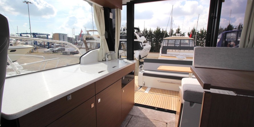 Jeanneau Merry Fisher 1095