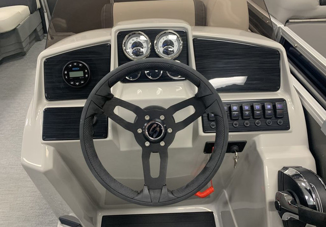 Sylvan 8520 Cruise