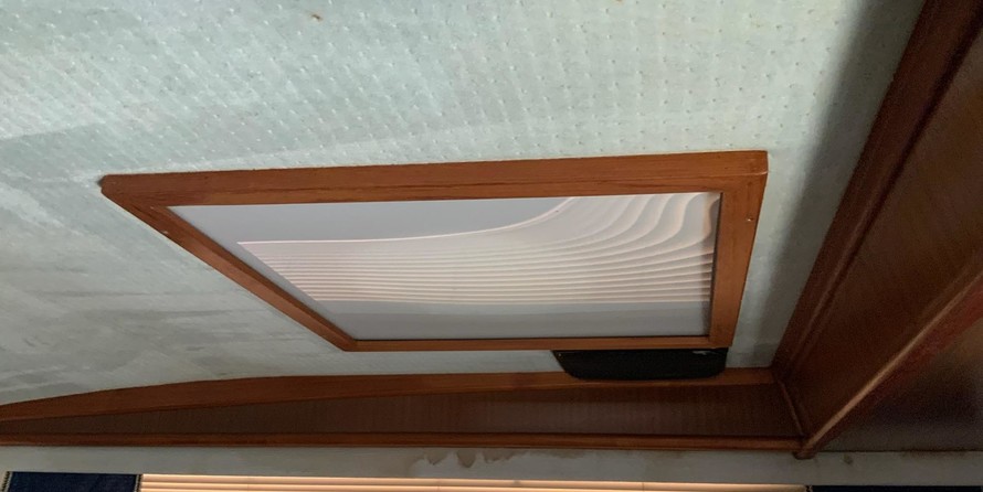 Sea ray 390 express cruiser