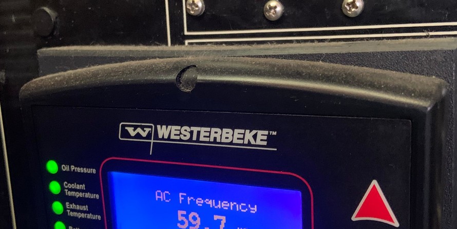 Chris-Craft Commander 44