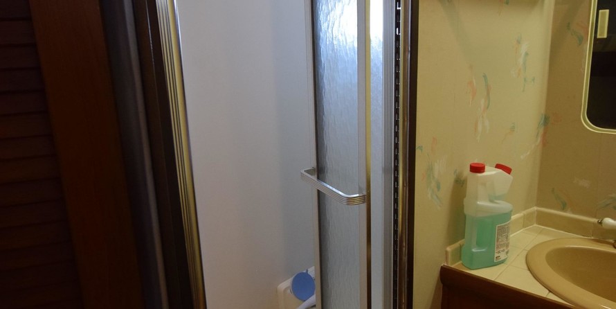 Chris-Craft Commander 44