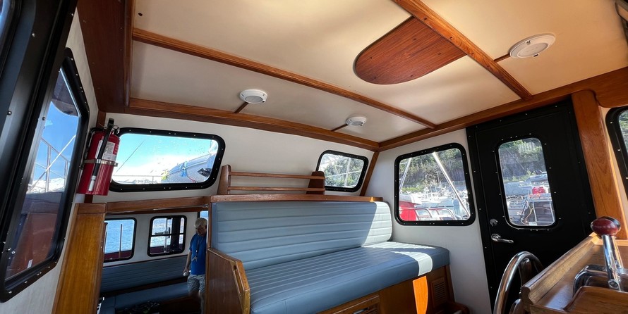 Wim van der Valk Continental Trawler 37.00