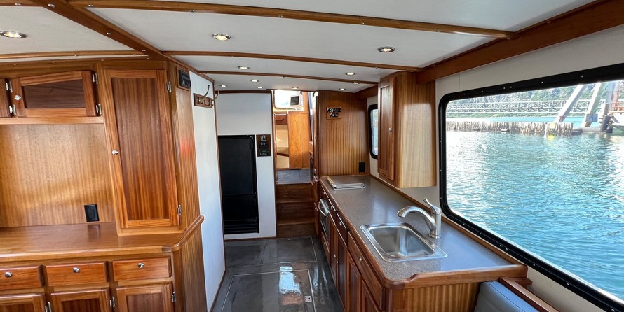 Wim van der Valk Continental Trawler 37.00