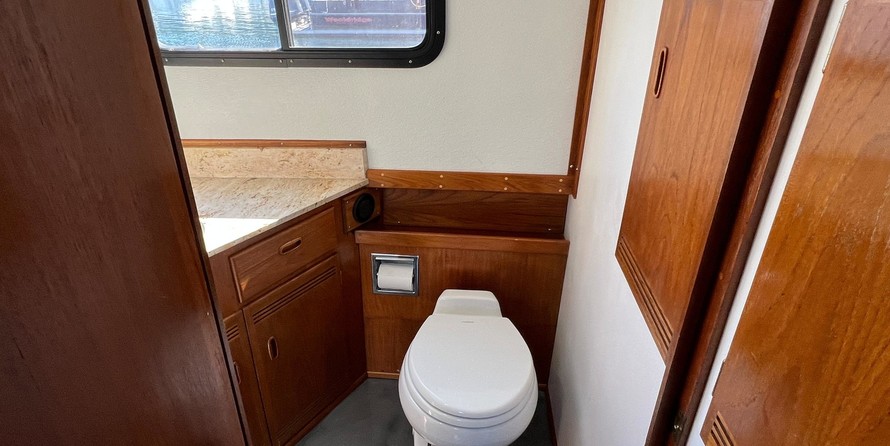 Wim van der Valk Continental Trawler 37.00