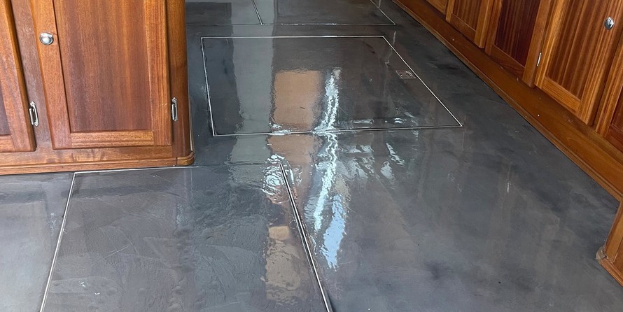 Wim van der Valk Continental Trawler 37.00