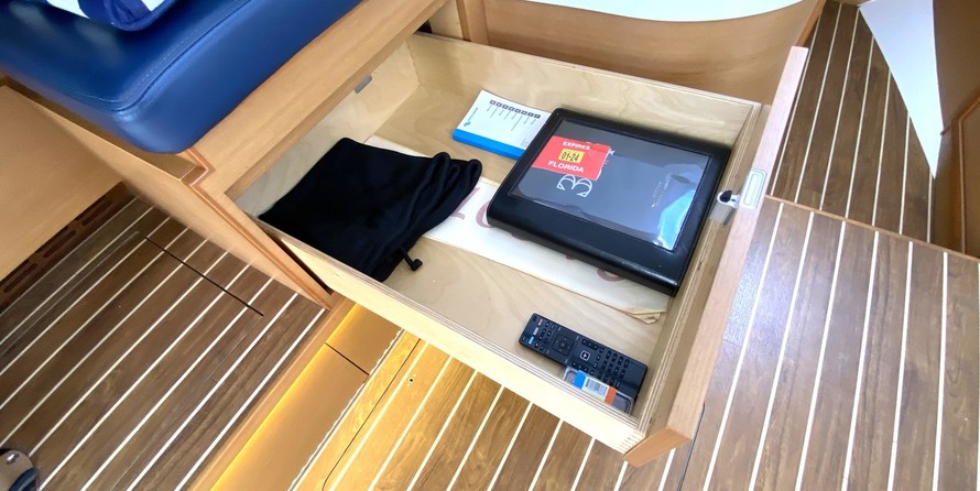 Bertram 60 Convertible