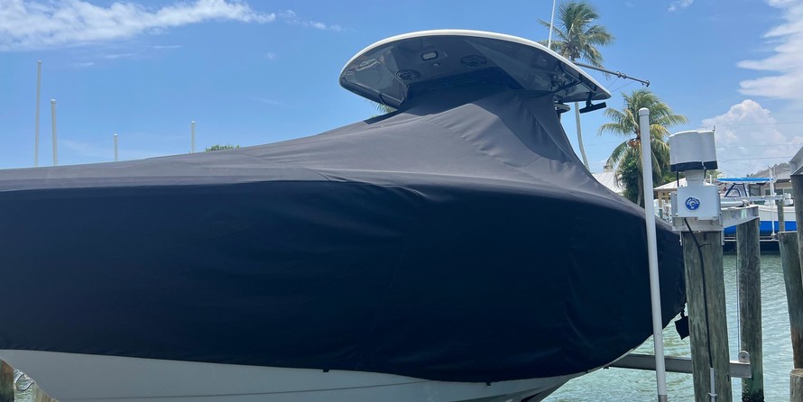 Cobia 217 center console