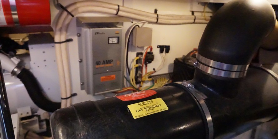 Silverton 38 Sport Bridge