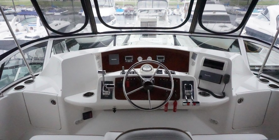 Silverton 38 Sport Bridge