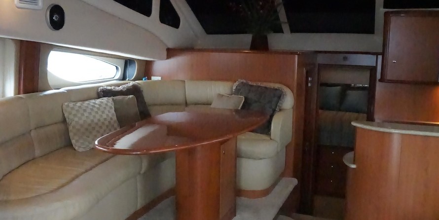 Silverton 38 Sport Bridge