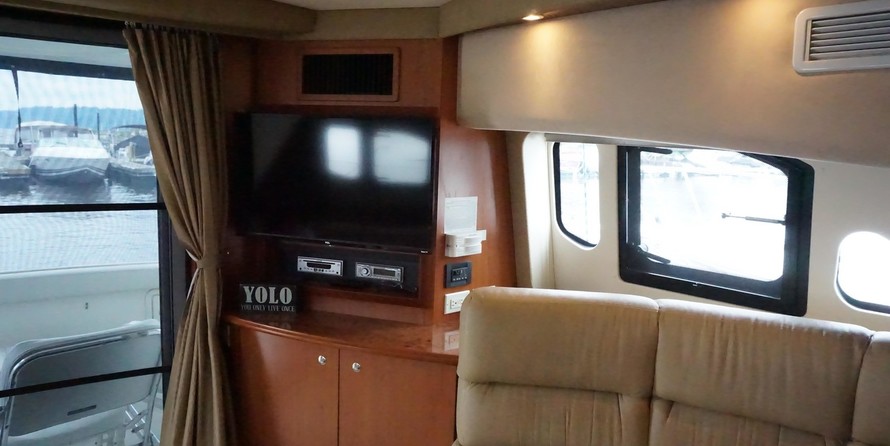 Silverton 38 Sport Bridge