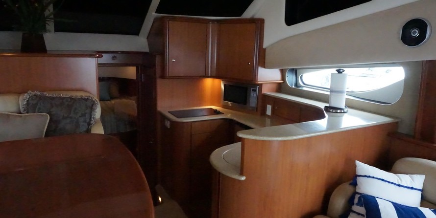 Silverton 38 Sport Bridge