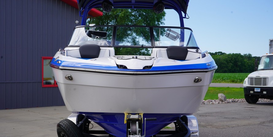 Yamaha 242X E-Series