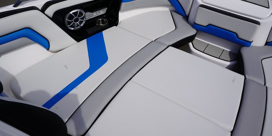 Yamaha 242X E-Series