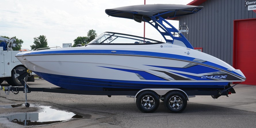 Yamaha 242X E-Series