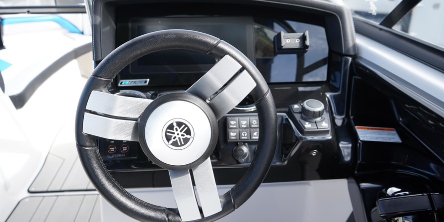 Yamaha 242X E-Series