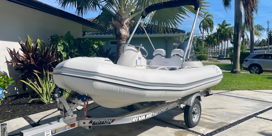 Zodiac Yachtline 360 DLX