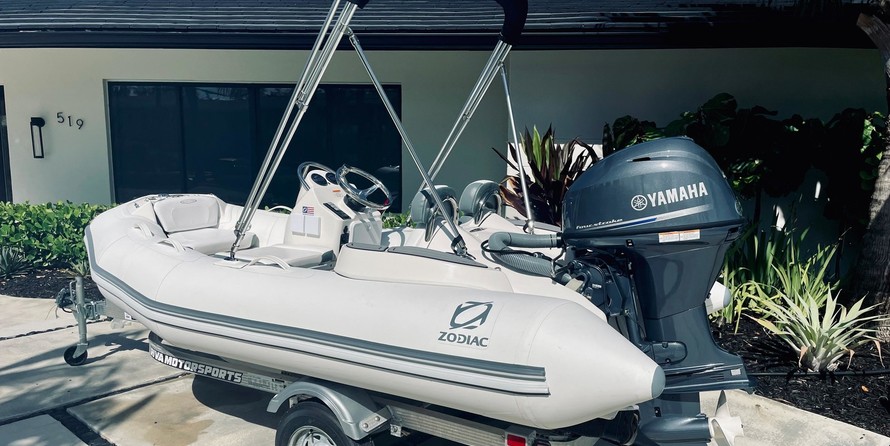 Zodiac Yachtline 360 DLX