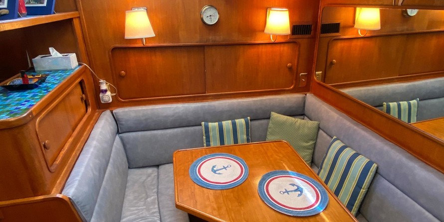 Chris-Craft 426 Catalina