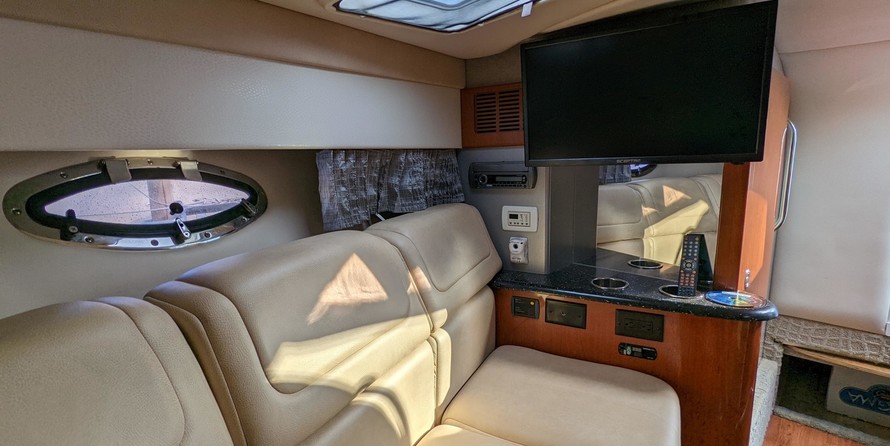 Formula 310 Sun Sport