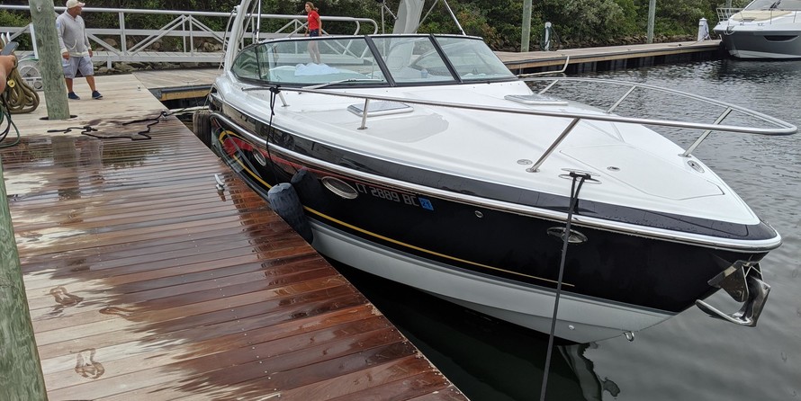 Formula 310 Sun Sport