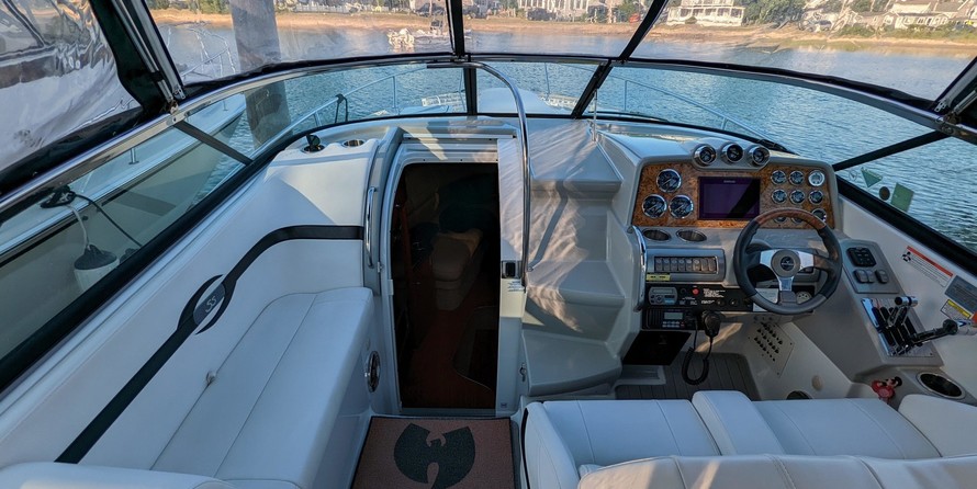 Formula 310 Sun Sport