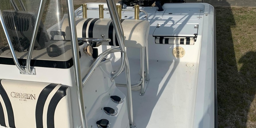 Champion 21 bay champ