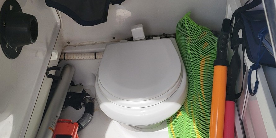 Sportsman Heritage 251 Center Console