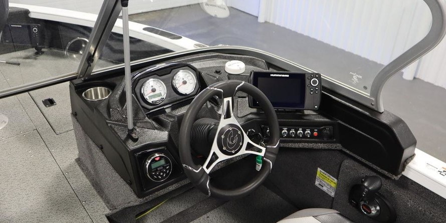 Crestliner 1950 Fish Hawk