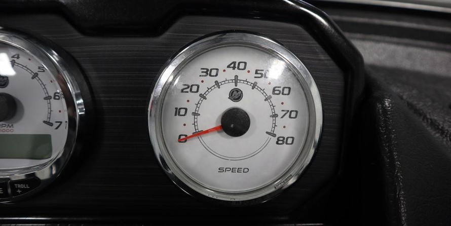 Crestliner 1950 Fish Hawk