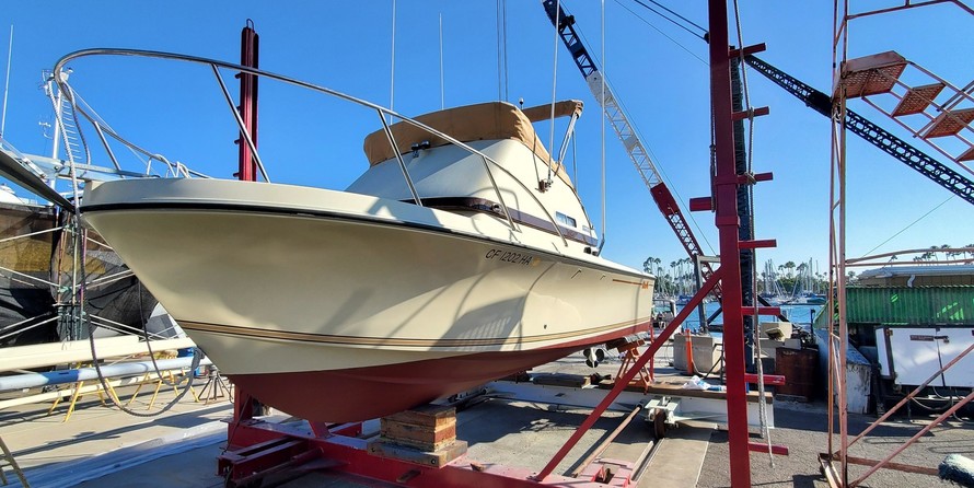 Skipjack 25 flybridge