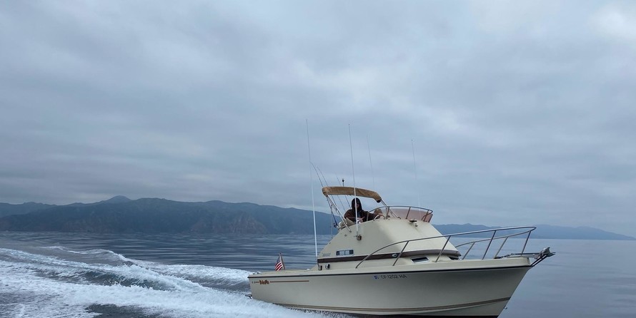 Skipjack 25 flybridge