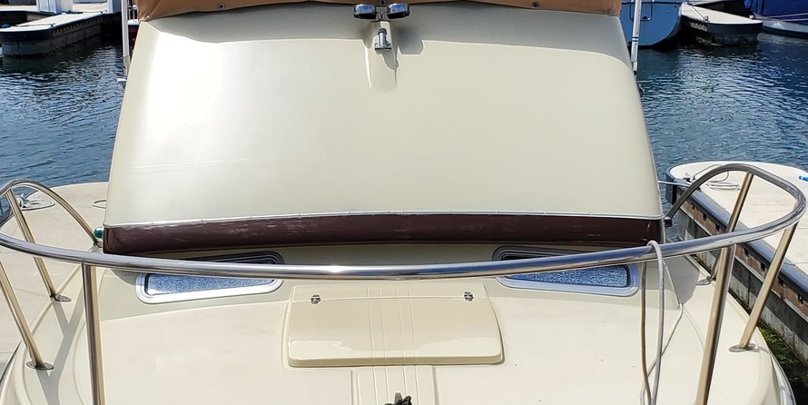Skipjack 25 flybridge