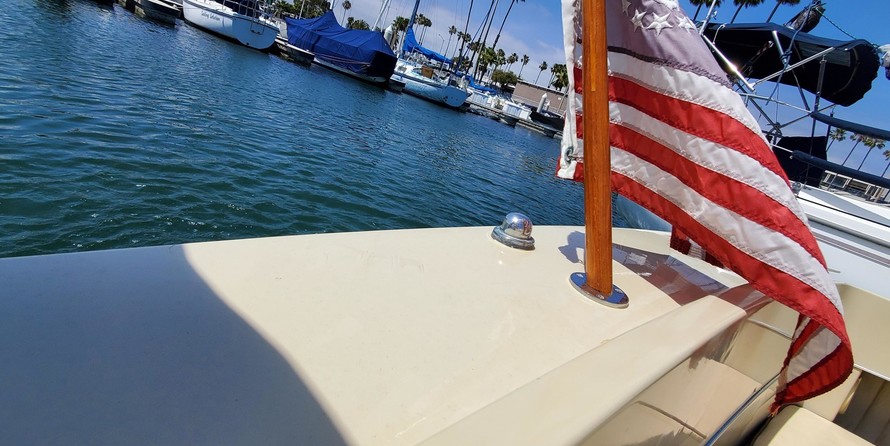 Skipjack 25 flybridge