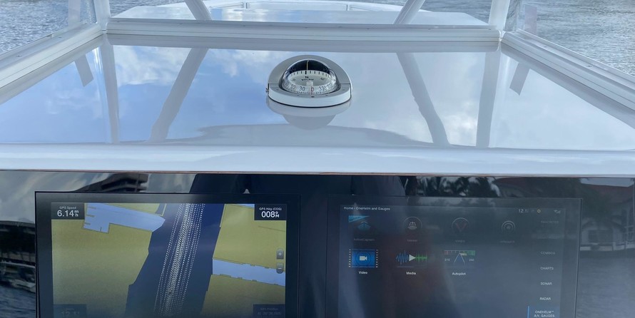 Invincible 42 Open Fisherman
