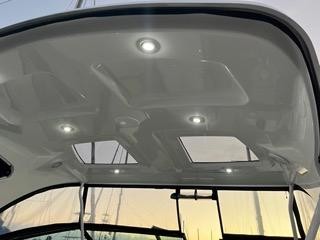 Cruisers Yachts 35 Express