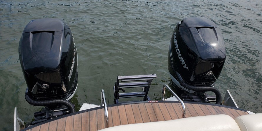 Premier Pontoons Grand Isle 250