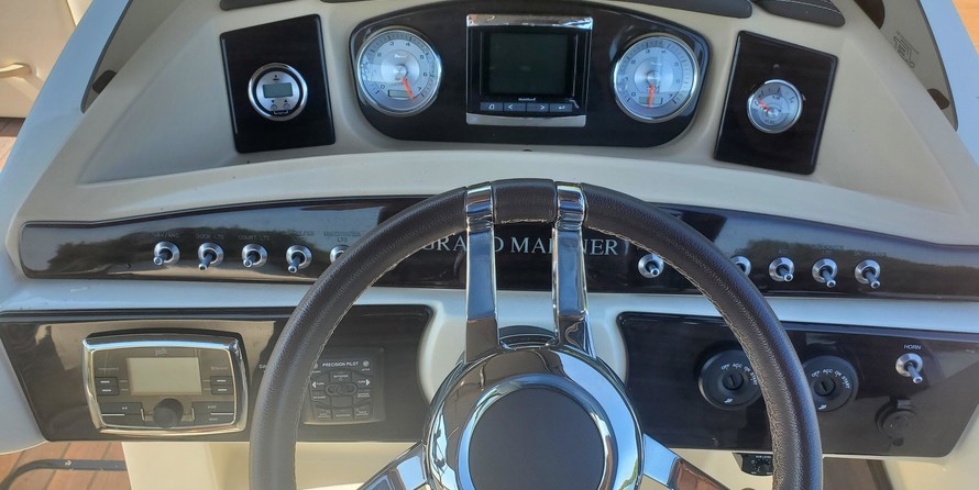 Premier Pontoons Grand Isle 250