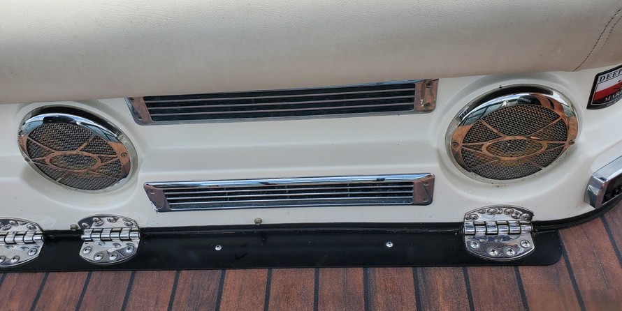 Premier Pontoons Grand Isle 250